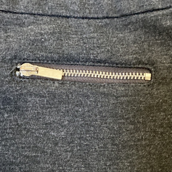 Blossom Women’s Small Grey Straight Leg Pant with Faux Front Zippered Pockets - Picture 2 of 6